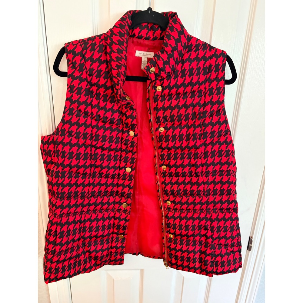 Madison Puffer Vest Red Black Houndstooth Quilted Zip Front Outerwear Jacket